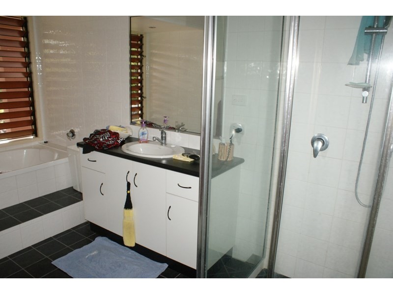 856 East Feluga Road, East Feluga QLD 4854