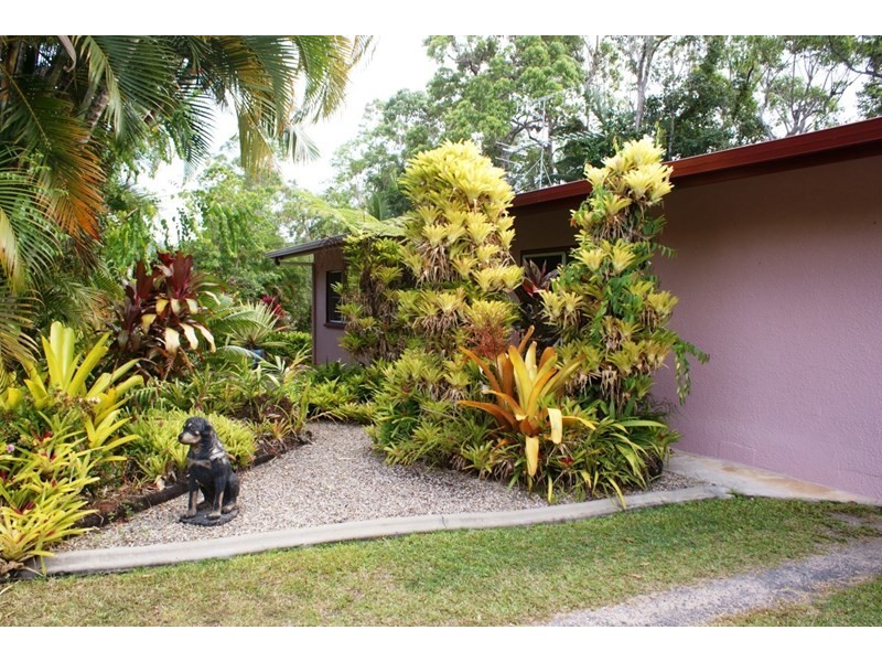 856 East Feluga Road, East Feluga QLD 4854