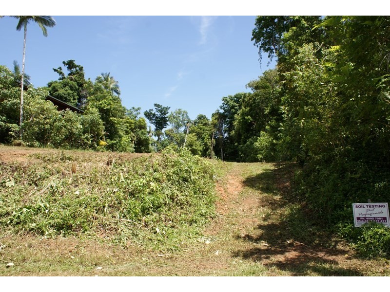 80 Cutten Street, Bingil Bay QLD 4852