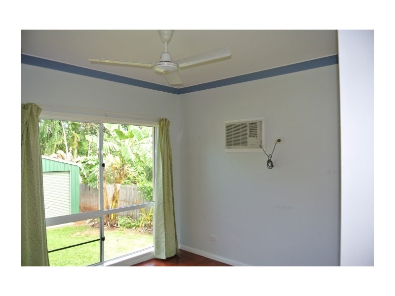 27 Kent Close, Mission Beach QLD 4852
