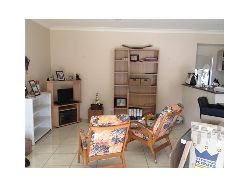 42 Midshipman Street, South Mission QLD 4852