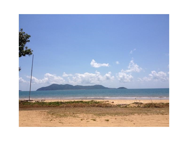 42 Midshipman Street, South Mission QLD 4852