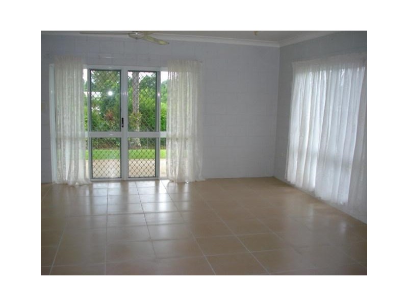 6 Kent Close, Mission Beach QLD 4852