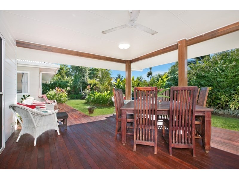 15 Spurwood Close, Wongaling Beach QLD 4852