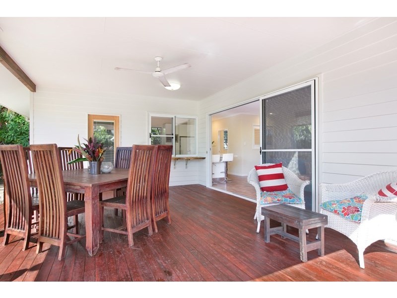 15 Spurwood Close, Wongaling Beach QLD 4852