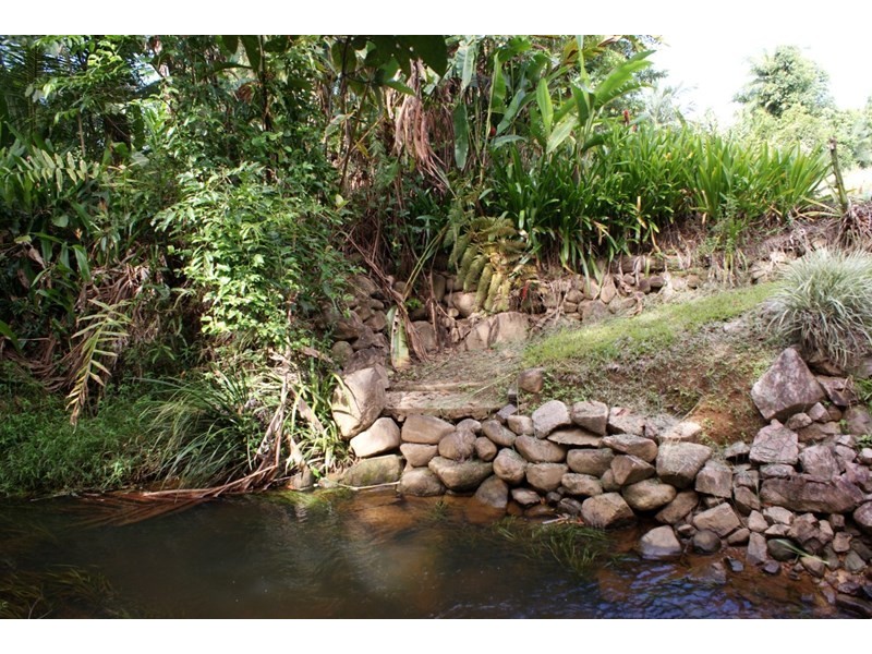 252 East Feluga Road, East Feluga QLD 4854