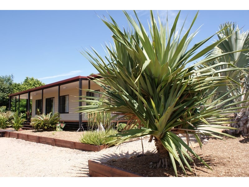 25 Spinnaker Street, South Mission QLD 4852