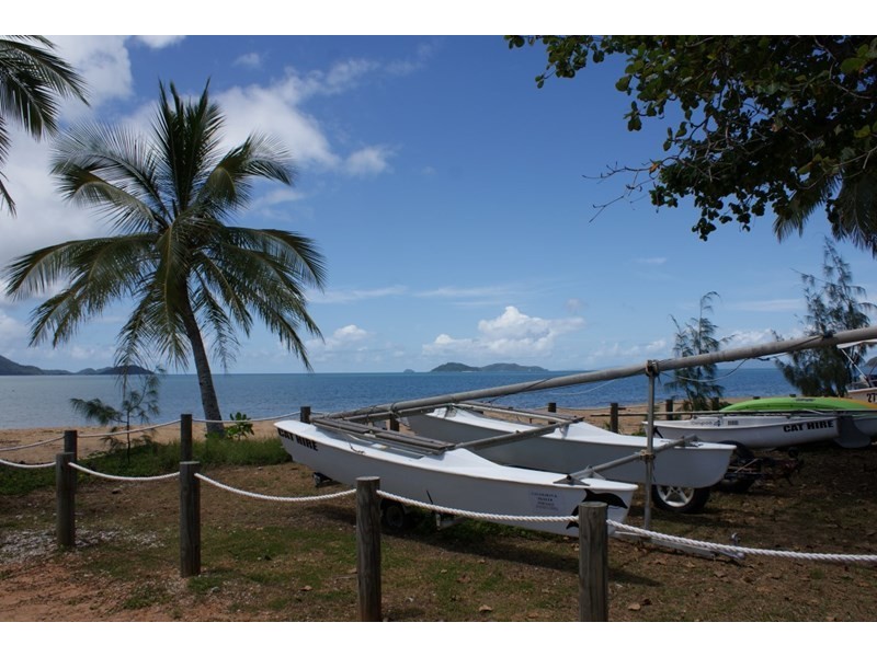 25 Spinnaker Street, South Mission QLD 4852