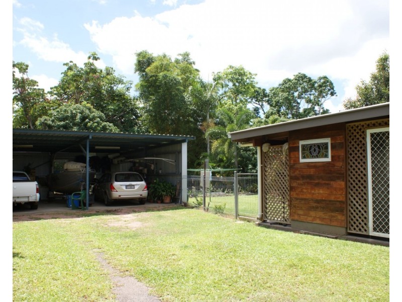 3 Wilson Street, El Arish QLD 4855