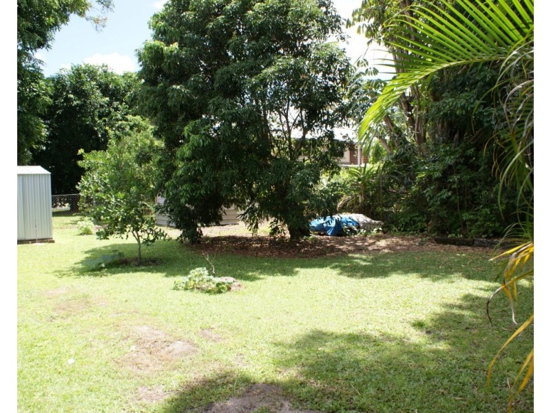 3 Wilson Street, El Arish QLD 4855