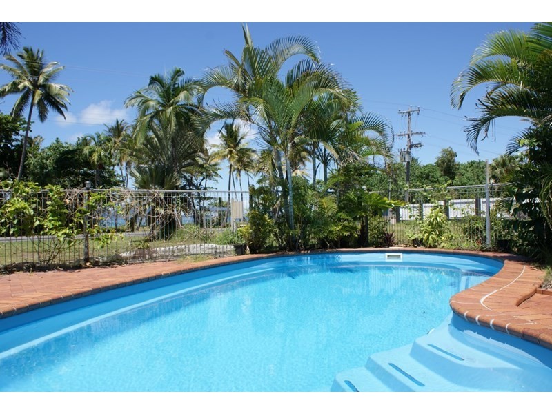 64 Porter Promenade, Mission Beach QLD 4852