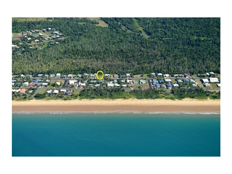 31 Holland Street, Wongaling Beach QLD 4852
