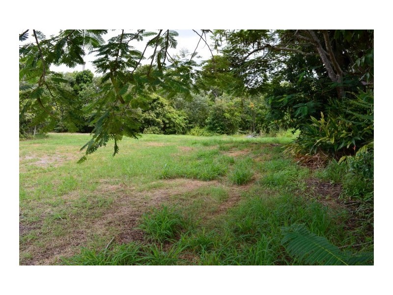 45 Holland Street, Wongaling Beach QLD 4852