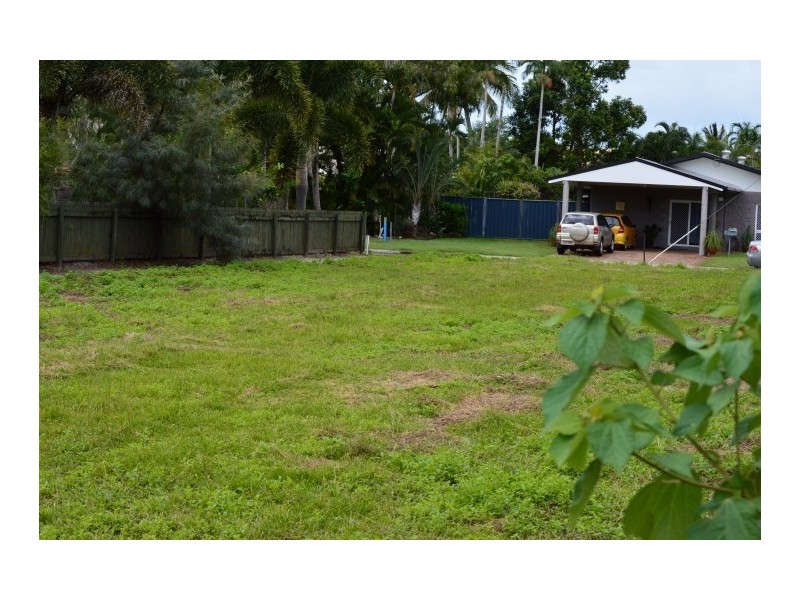 19 Buccaneer Street, South Mission QLD 4852