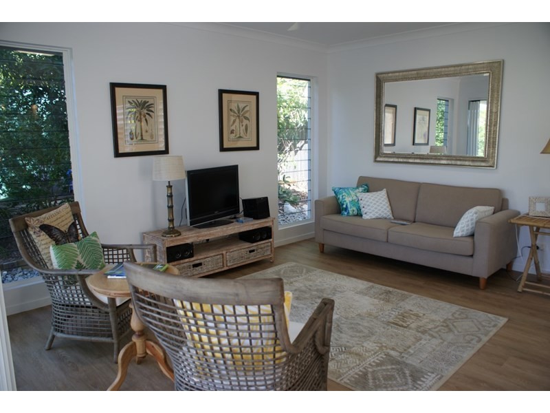 2/24 Southward Street, Mission Beach QLD 4852