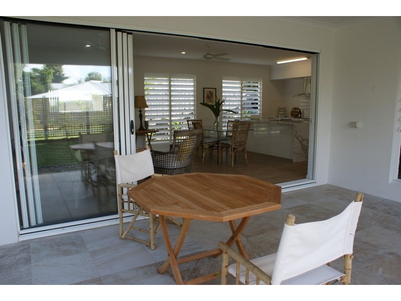 2/24 Southward Street, Mission Beach QLD 4852