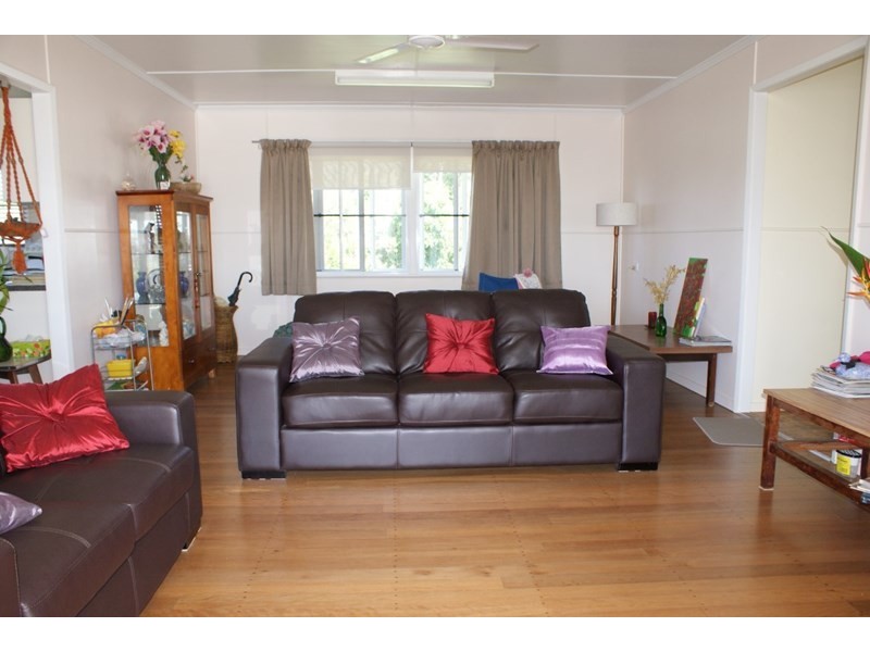 23 Hyatt Street, Tully QLD 4854