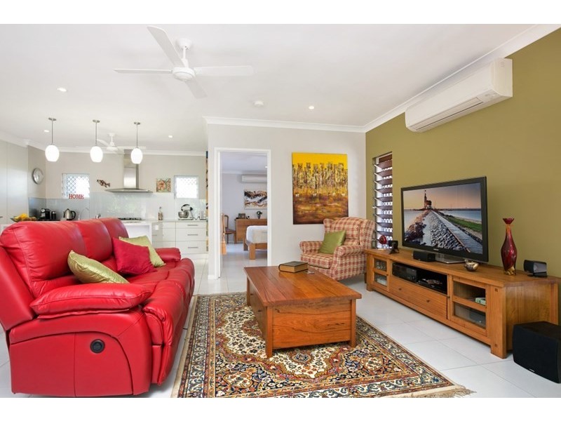 13 Shore Street, Wongaling Beach QLD 4852