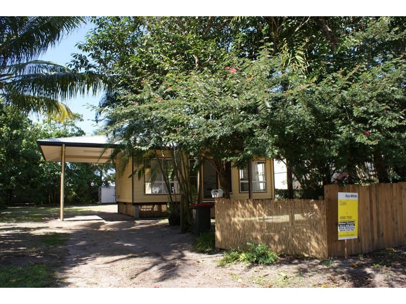 74 Holland Street, Wongaling Beach QLD 4852