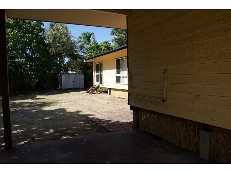 74 Holland Street, Wongaling Beach QLD 4852