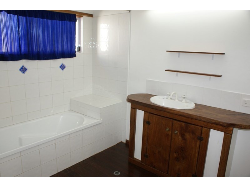 74 Holland Street, Wongaling Beach QLD 4852
