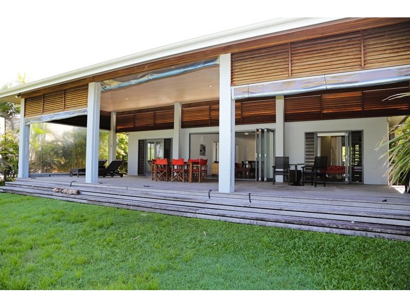 14 Donkin Lane, Mission Beach QLD 4852