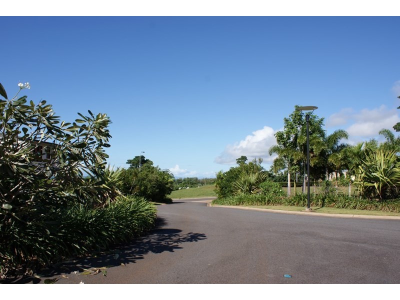 6 Rise Crescent, Mission Beach QLD 4852