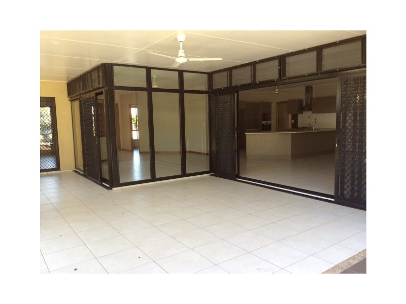 52 Mariner Drive, South Mission QLD 4852