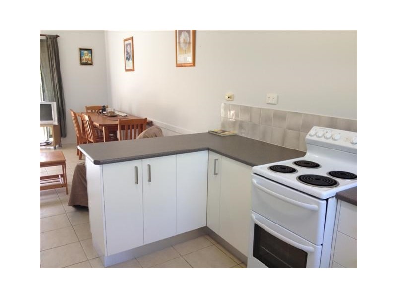 10/16 Wongaling Beach Road, Mission Beach QLD 4852