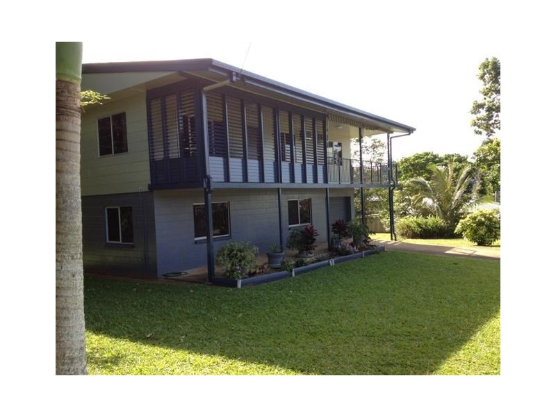 31 Cutten Street, Bingil Bay QLD 4852
