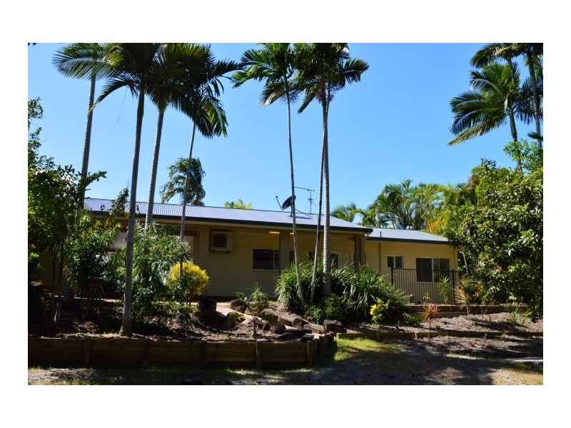 29 Reid Road, Wongaling Beach QLD 4852