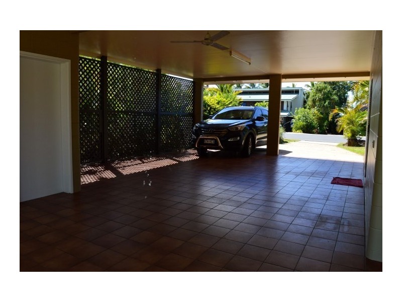 29 Reid Road, Wongaling Beach QLD 4852