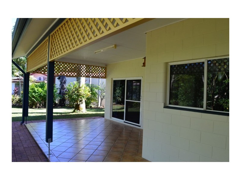 7 Penwerris Place, Mission Beach QLD 4852