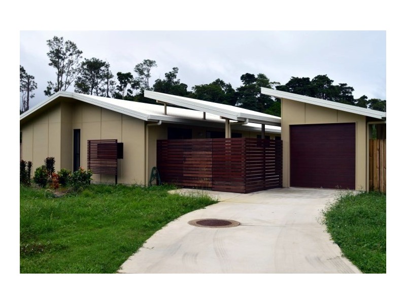 25 Casuarina Crescent, Mission Beach QLD 4852