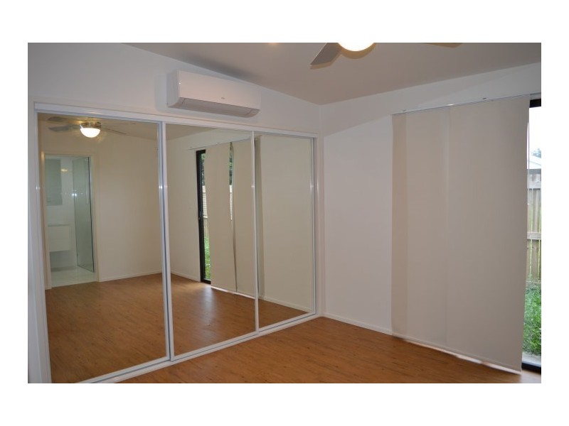 25 Casuarina Crescent, Mission Beach QLD 4852