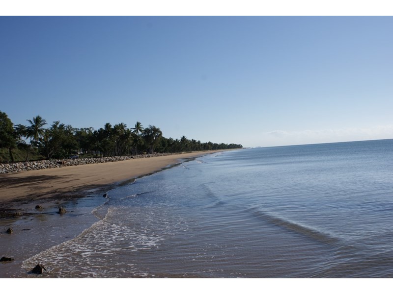 21 Mitchell Street, South Mission QLD 4852