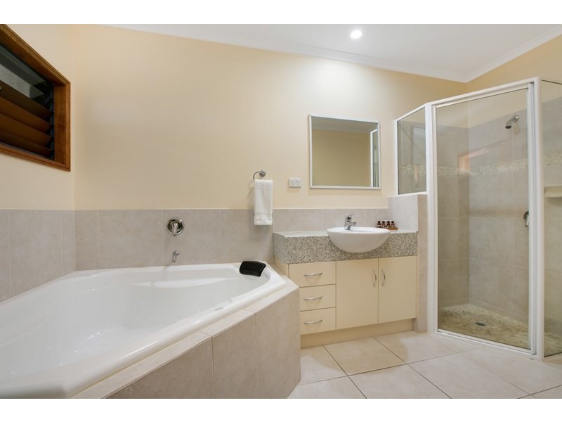 24 Kennedy Esplanade, South Mission QLD 4852