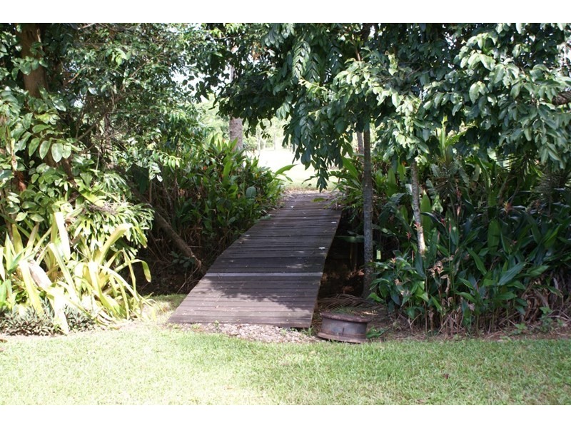 252 East Feluga Road, East Feluga QLD 4854