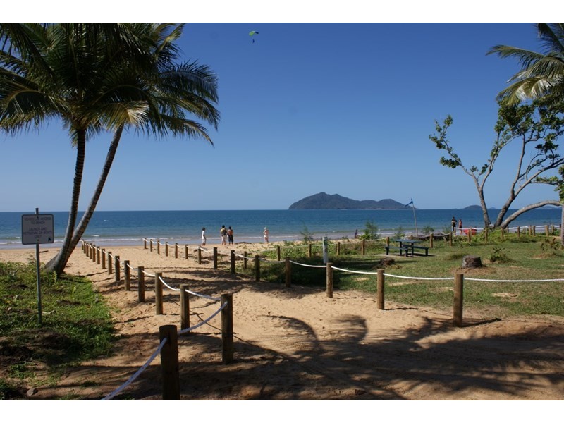 19 Shore Street, Wongaling Beach QLD 4852