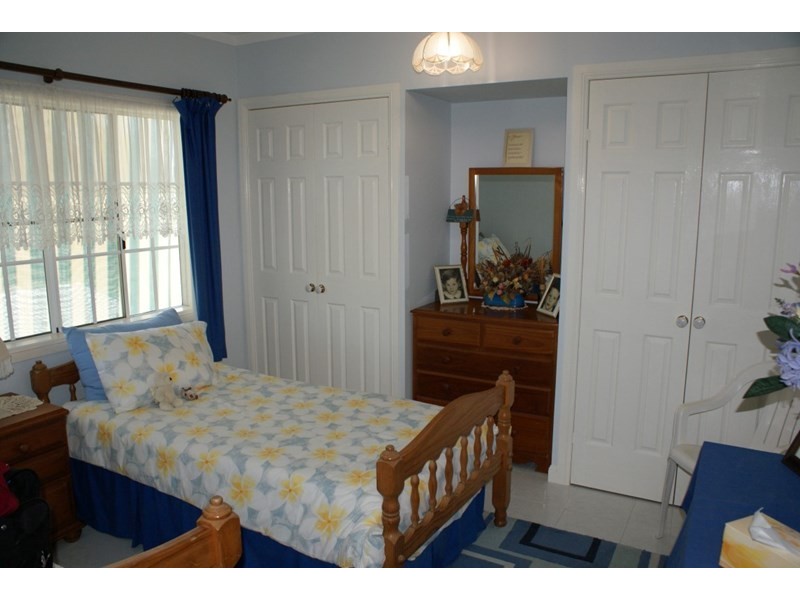 67 Taylor Street, Tully Heads QLD 4854