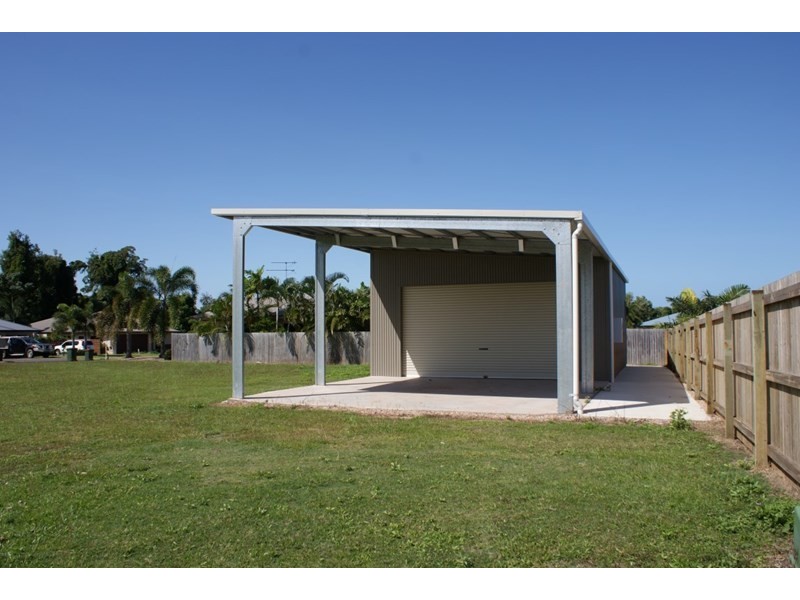 21 Clipper Court, South Mission QLD 4852