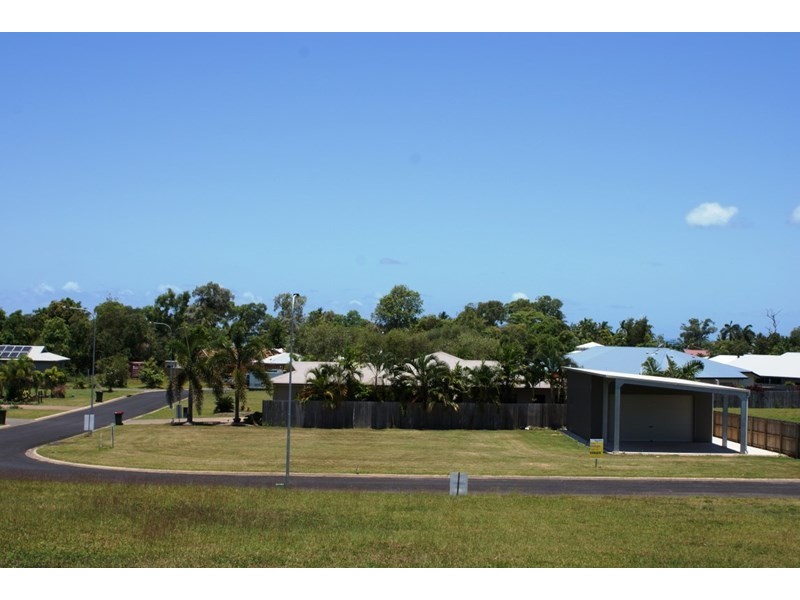 21 Clipper Court, South Mission QLD 4852