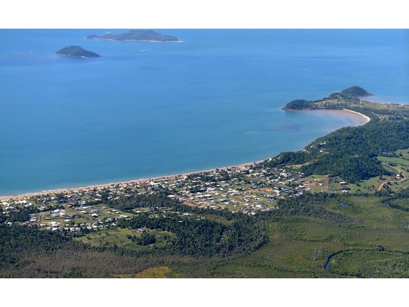 21 Clipper Court, South Mission QLD 4852