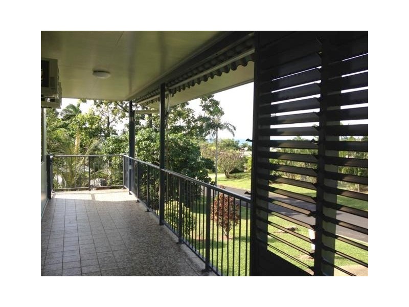 31 Cutten Street, Bingil Bay QLD 4852