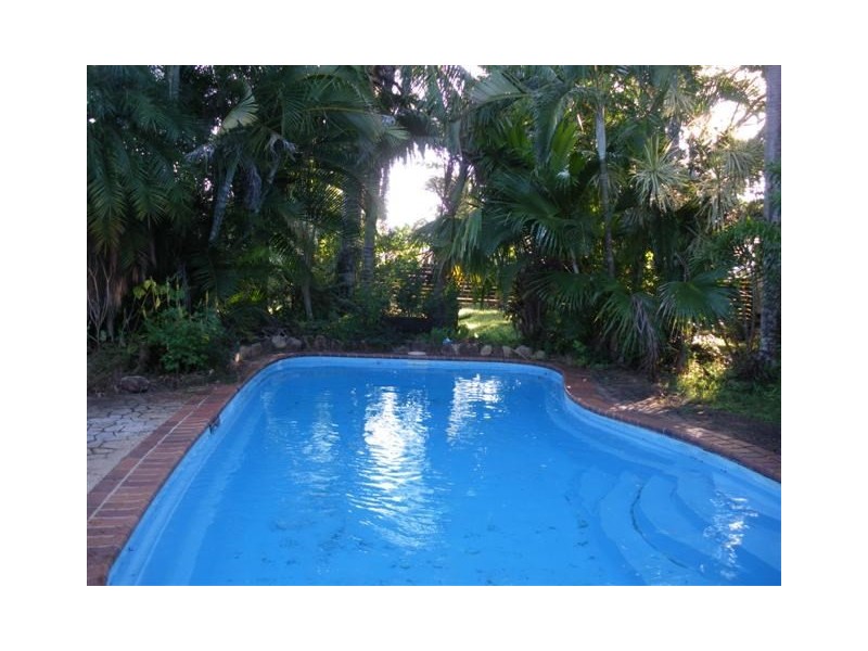 34 Wall Street, South Mission QLD 4852