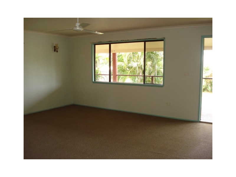 34 Wall Street, South Mission QLD 4852