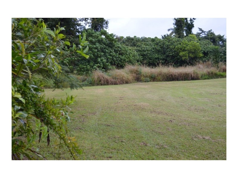 5 Hutchison Close, Mission Beach QLD 4852