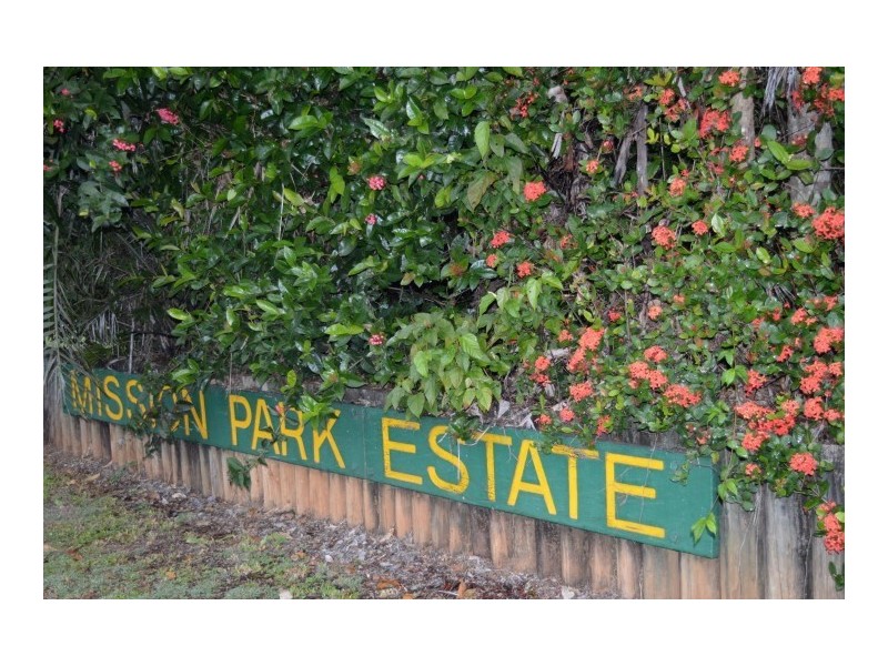 5 Hutchison Close, Mission Beach QLD 4852