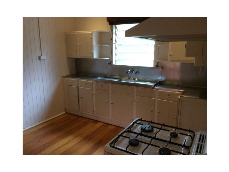 12 Pacific View Drive, Wongaling Beach QLD 4852