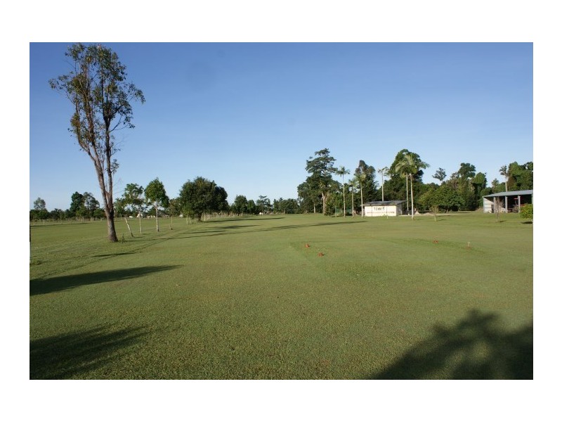 35 Royston Street, El Arish QLD 4855